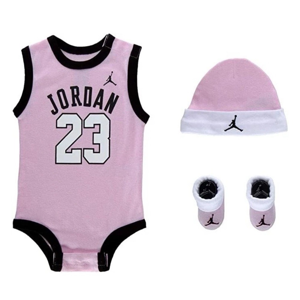 3 Pc Nike Jordan Baby Girls Gift Set Size 0-6 Months Pink Bodysuit Booties NEW